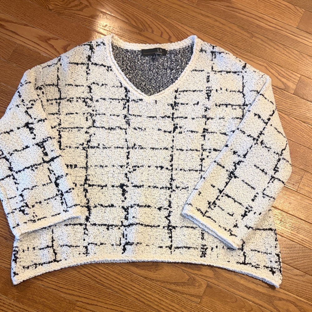 Habitat Black and White V-Neck Sweater